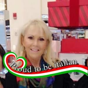 Meet your Posher, Francesca